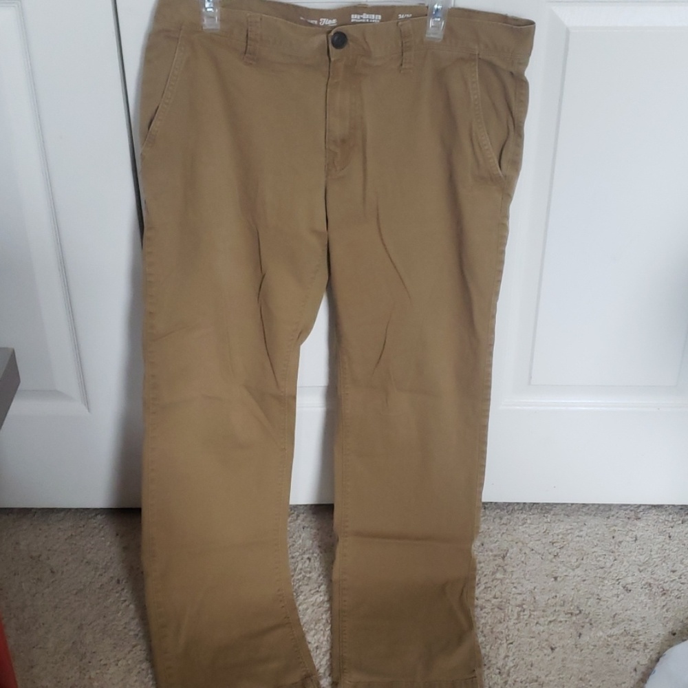 Urban pipeline khaki pants